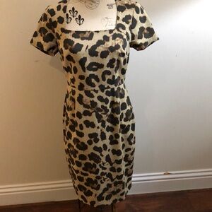 Sz6 Banana republic short sleeve animal print dress